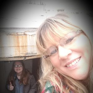 Meet your Posher, Lisa